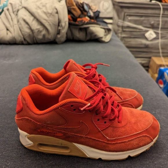 Air Max 90 SE "Gym Red / Gum" size 8 men’s - Picture 2 of 4
